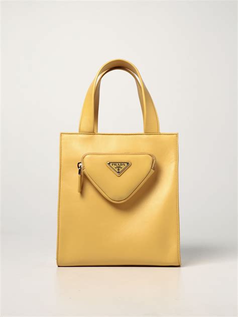 bolsa prada amarilla brillos|bolso femme Prada.